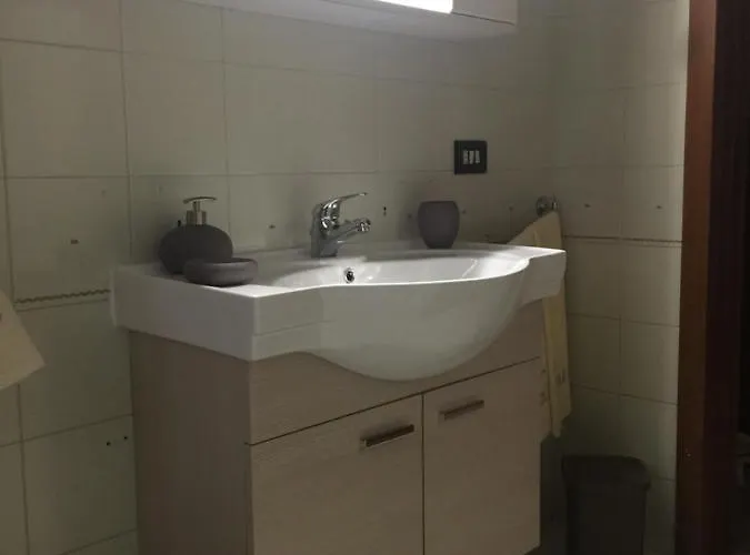 A Casa Di Gio 4* לצ'ה