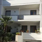 A Casa Di Gio فندق مبيت وإفطار ليتشي