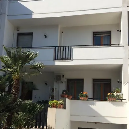 A Casa Di Gio 住宿加早餐酒店 莱切